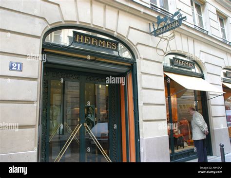 hermes stock paris